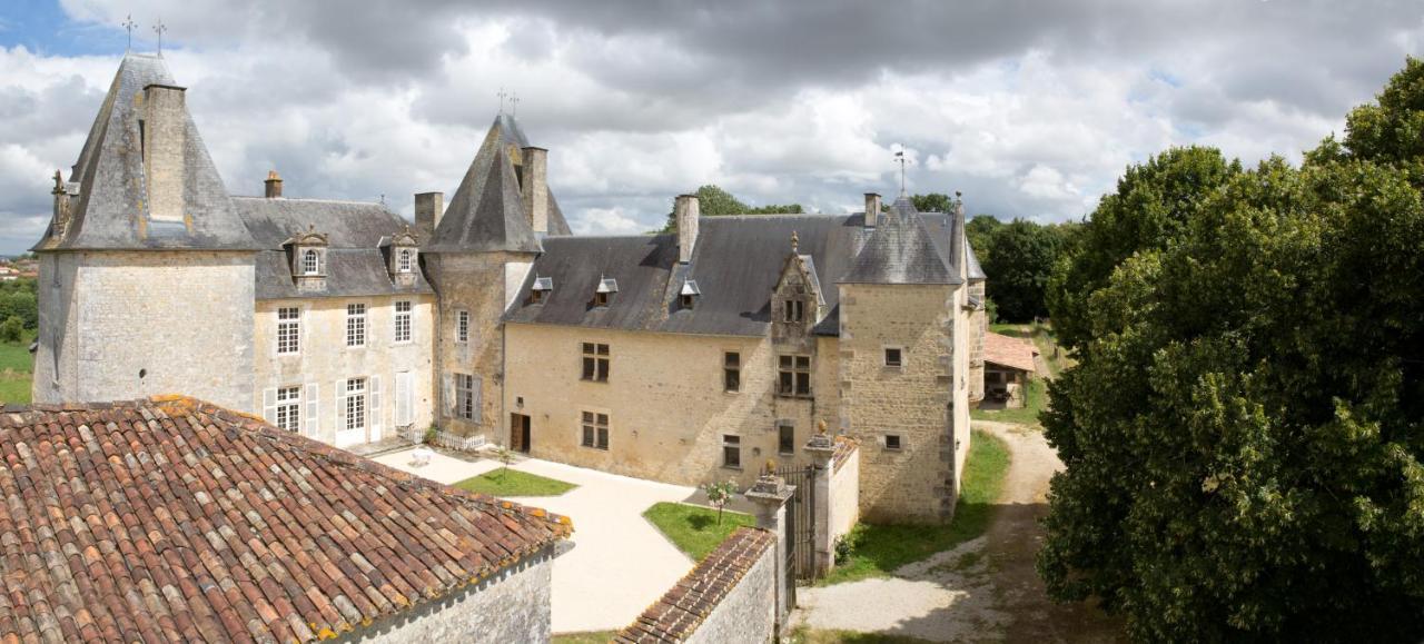 Chateau De Bois Charmant Les Nouillers Exterior photo