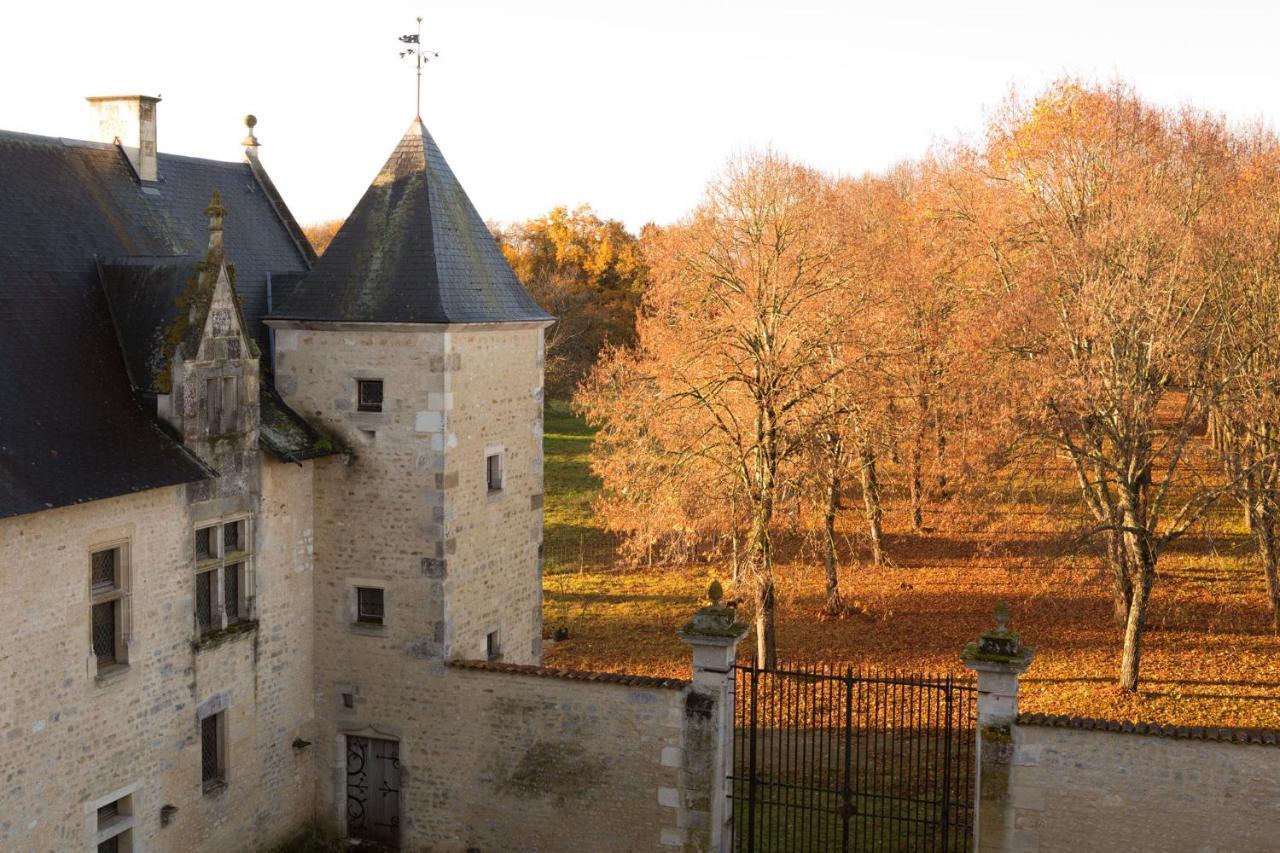 Chateau De Bois Charmant Les Nouillers Exterior photo