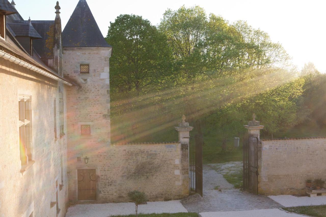 Chateau De Bois Charmant Les Nouillers Exterior photo