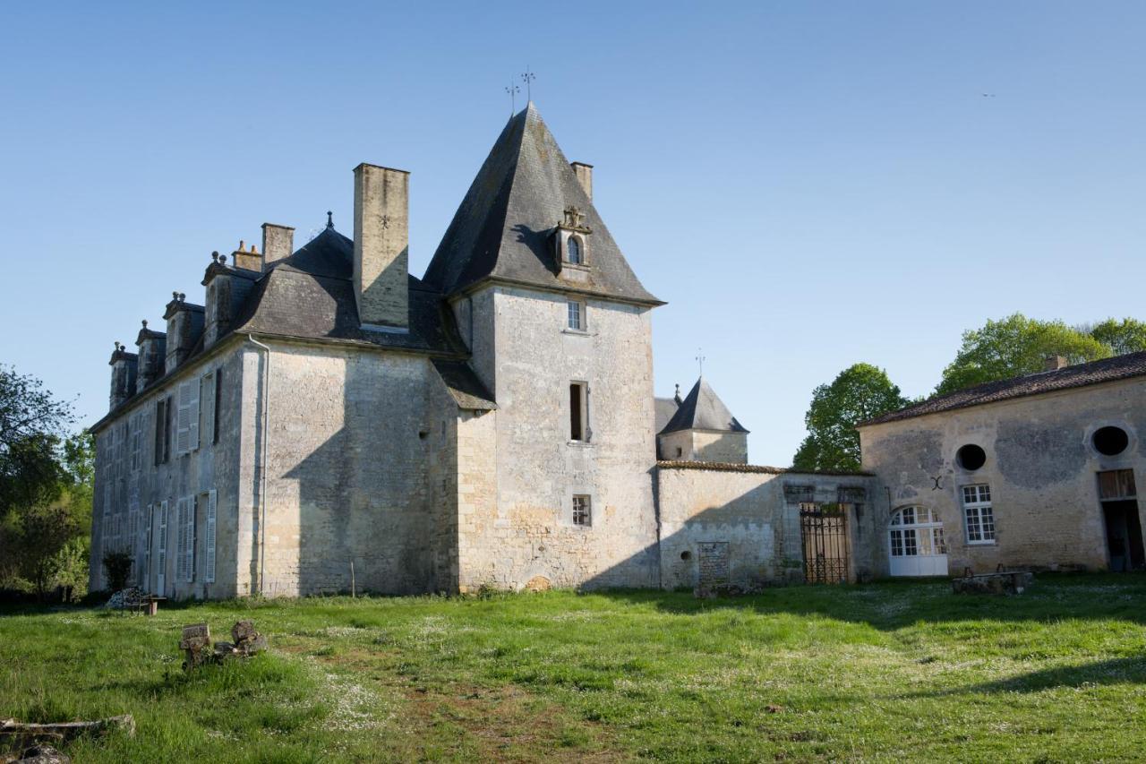 Chateau De Bois Charmant Les Nouillers Exterior photo